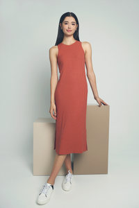 Gwendolyn Bare Minimal Midi Dress Rust (Restock)