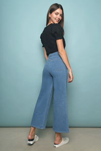 Jacq Eyelet Cropped Top Black