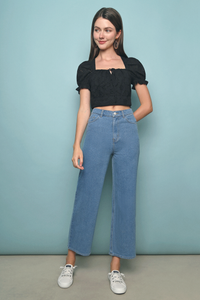 Jacq Eyelet Cropped Top Black