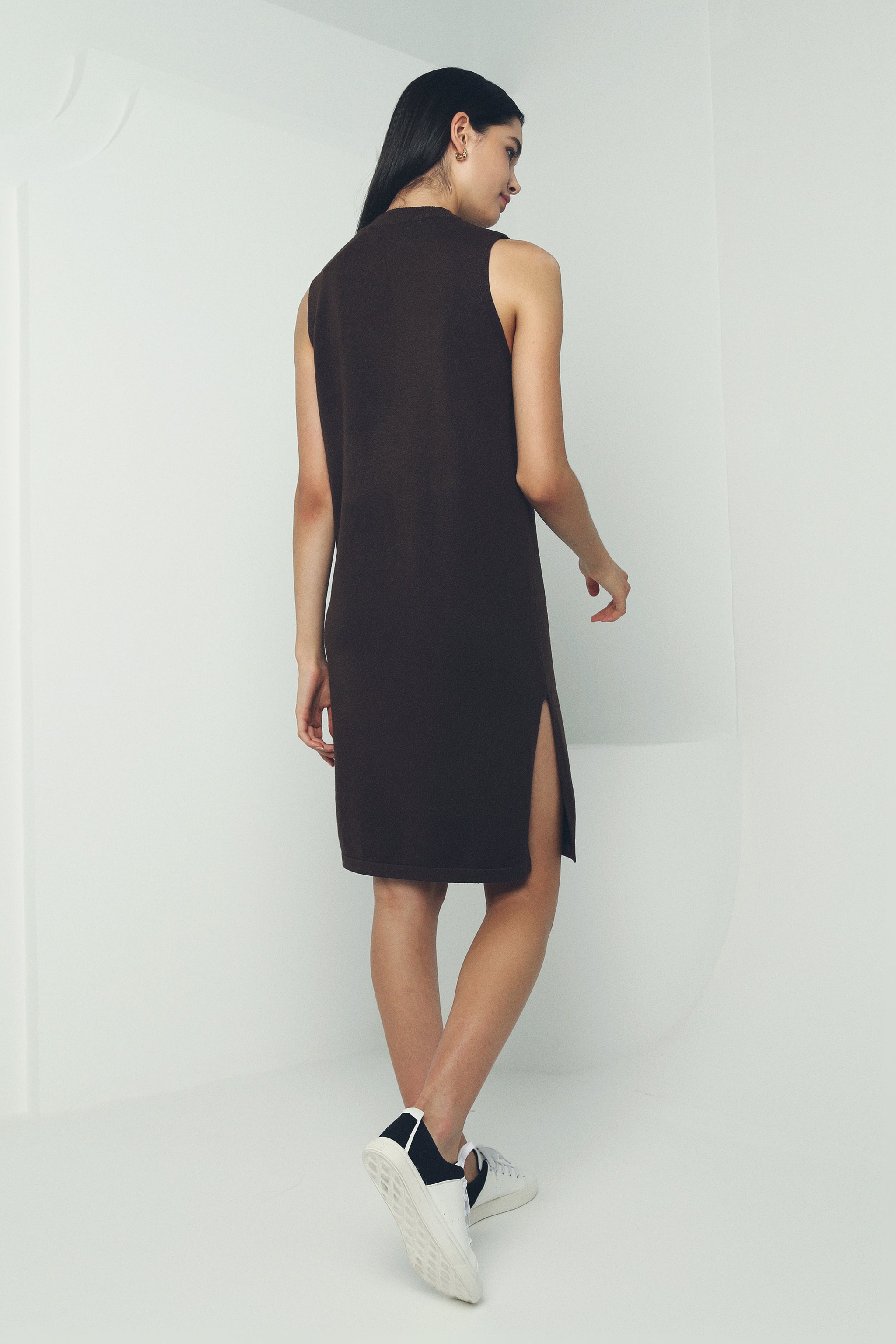 Reynold Slit Knit Dress Brown