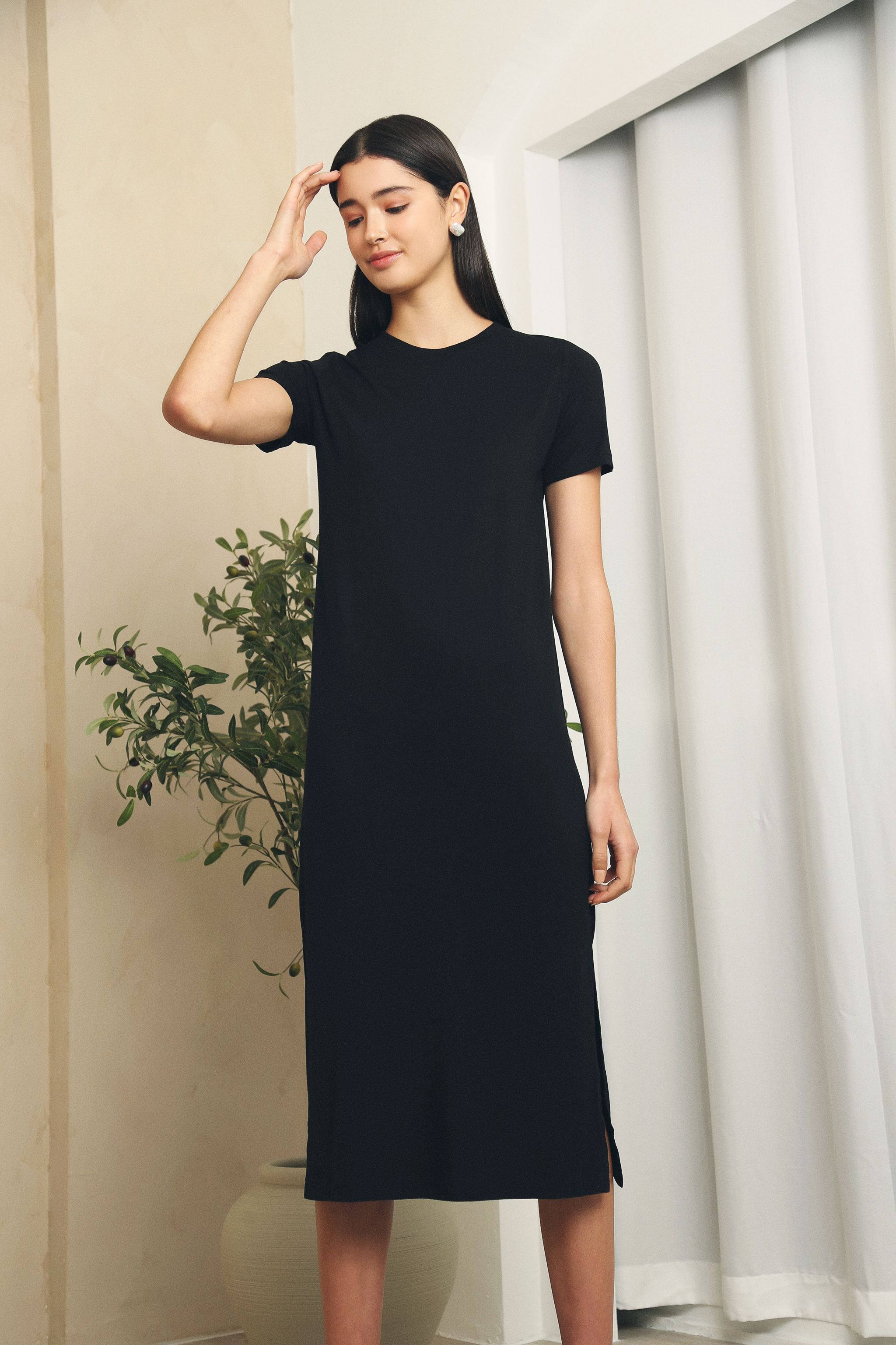 Kody Basic Tee Midi Dress Black (Restock)