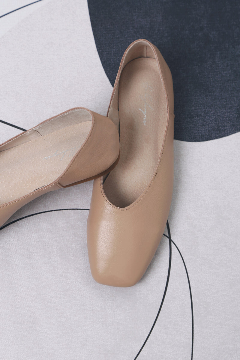 Light shop tan flats